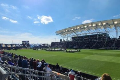 半岛体育-美国大联盟也开赛了 揭幕战近2万人球场几乎坐满