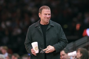 半岛体育APP-斯通：感谢老板愿为遭遇伤病的球队继续花钱 让我们冲击更高目标