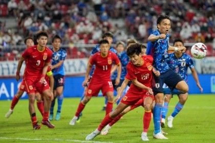 半岛体育APP-日本众名宿：无亮点！感觉消化不良 中国队非常精干