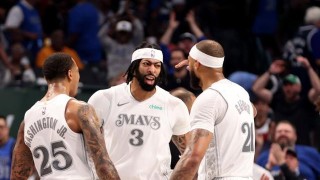 半岛体育官方网站-完美首秀！独行侠从此进入浓眉时代，基德：他想夺冠