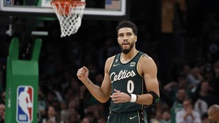 半岛体育-【现场】多点开花助绿军取胜 马祖拉赛后官宣好消息