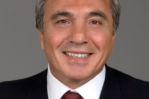 半岛体育APP-佛罗伦萨俱乐部主席科米索逝世|意甲|意甲联赛|世界杯|蜡烛_新浪体育_新浪新闻